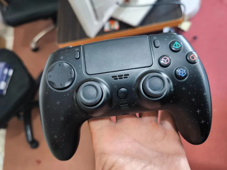 دسته بازی بی‌سیم LED برای PS4، اسلیم (Slim)، پرو (Pro)، کامپیوتر (PC)، سیستم‌عامل‌های iOS، اندروید و نینتندو سوییچ